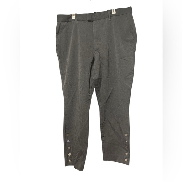 GAP Charcoal Ankle Pants for Women - Picture 2 of 15